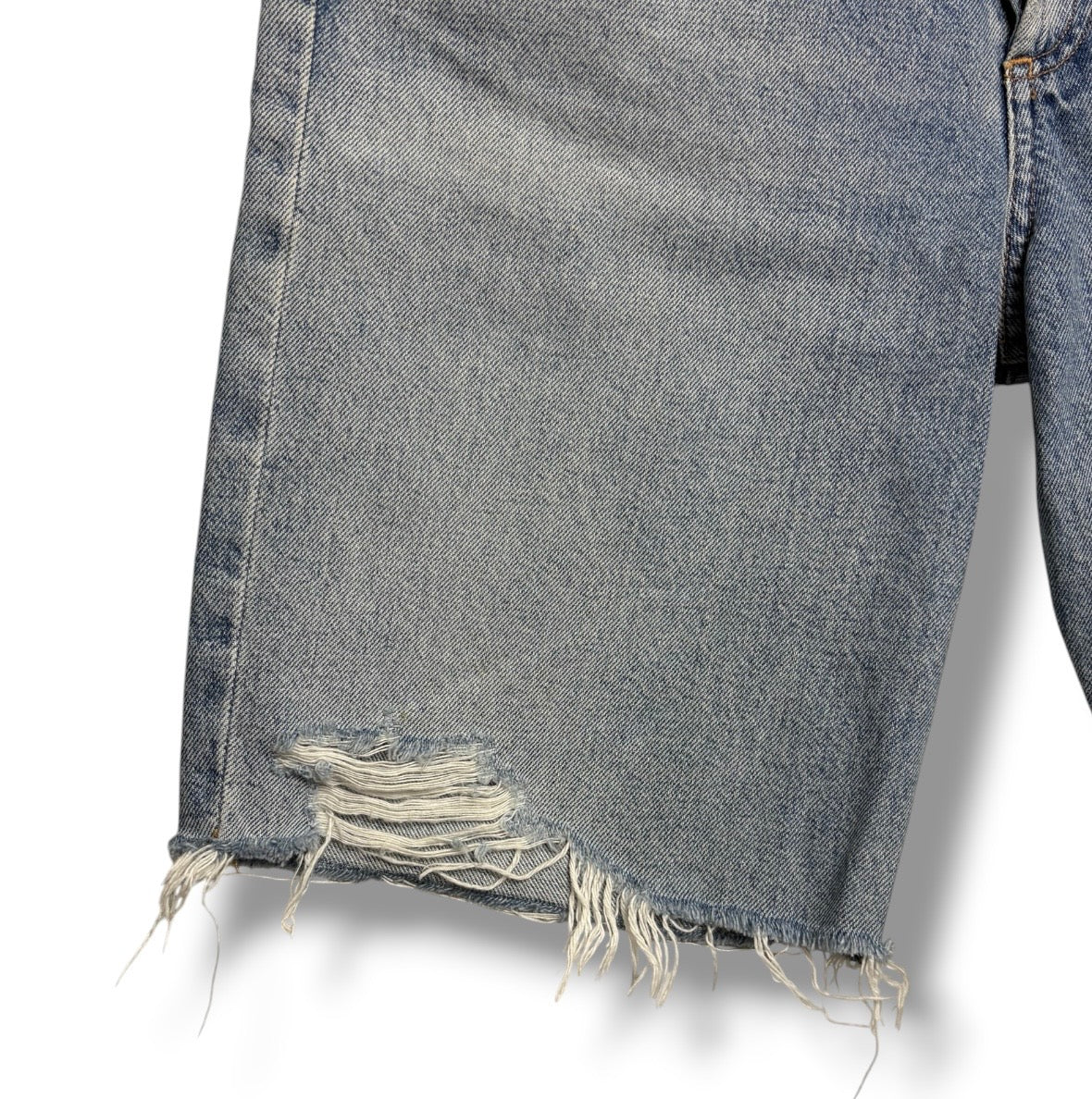 Citizens of Humanity 'Ambrosia' Distressed Bermuda Shorts - Size 24 - Never Worn
