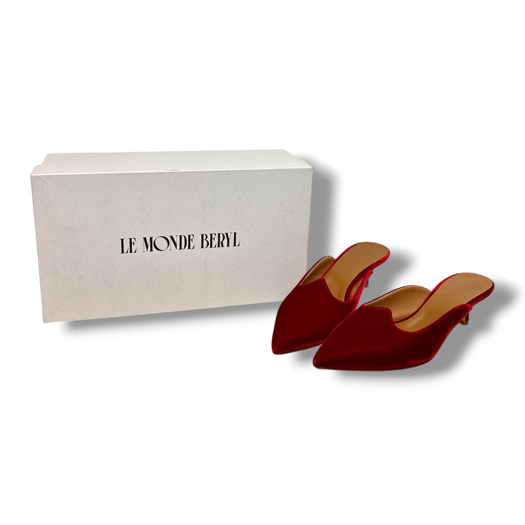 Le Monde Béryl Velvet Kitten Heels - Size 38 - Very Good Condition