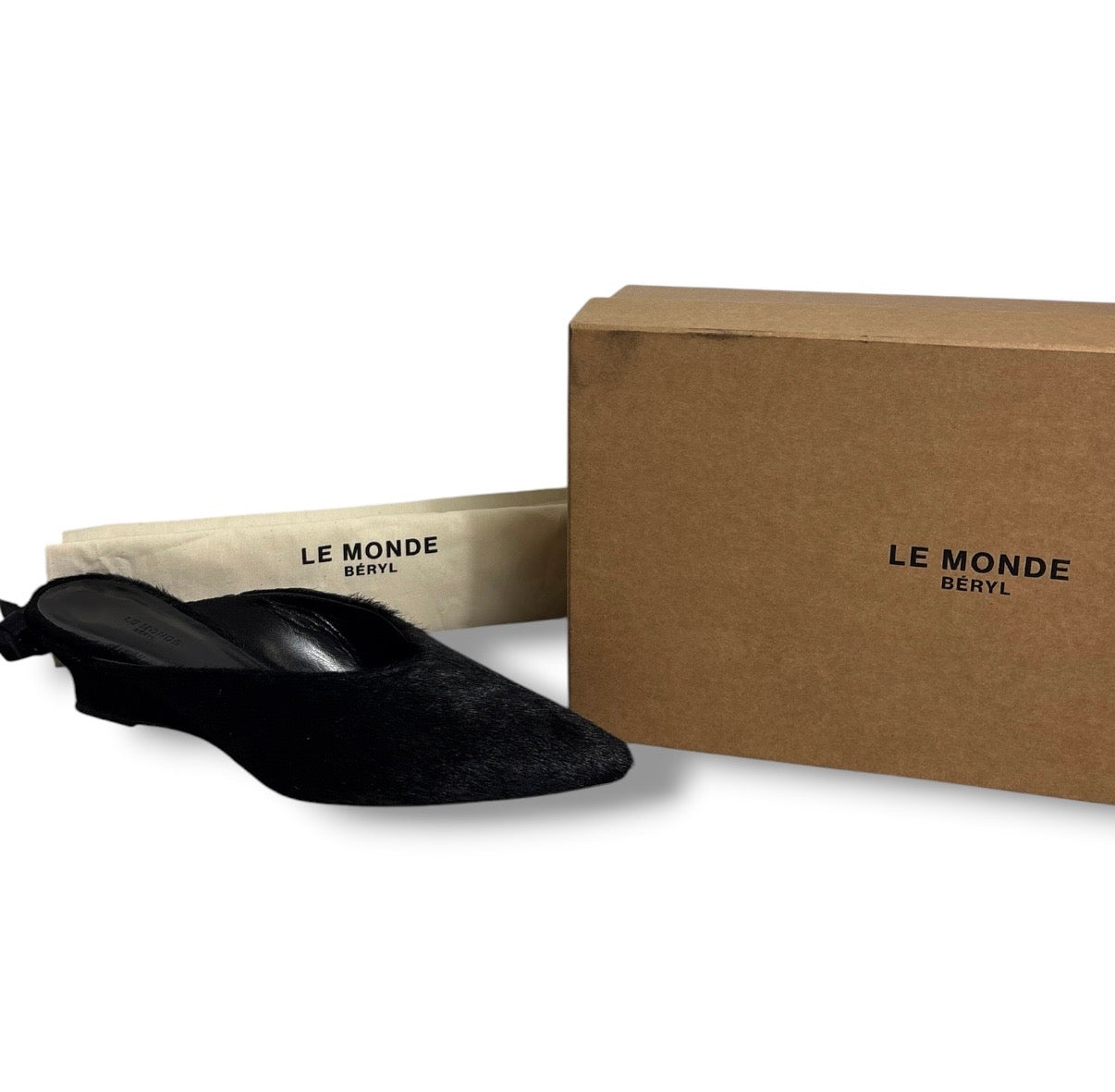 Le Monde Béryl 'Victoria' Micro Wedge - Size 38 - Excellent Condition
