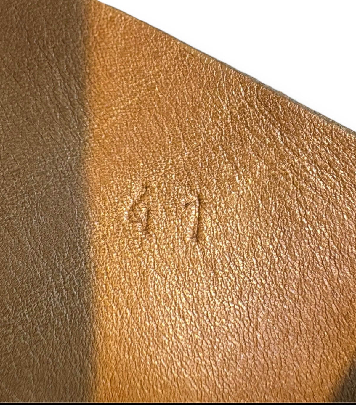 Hermès Shearling Lined Calfskin Boots - Size 41 - Very Good Condition