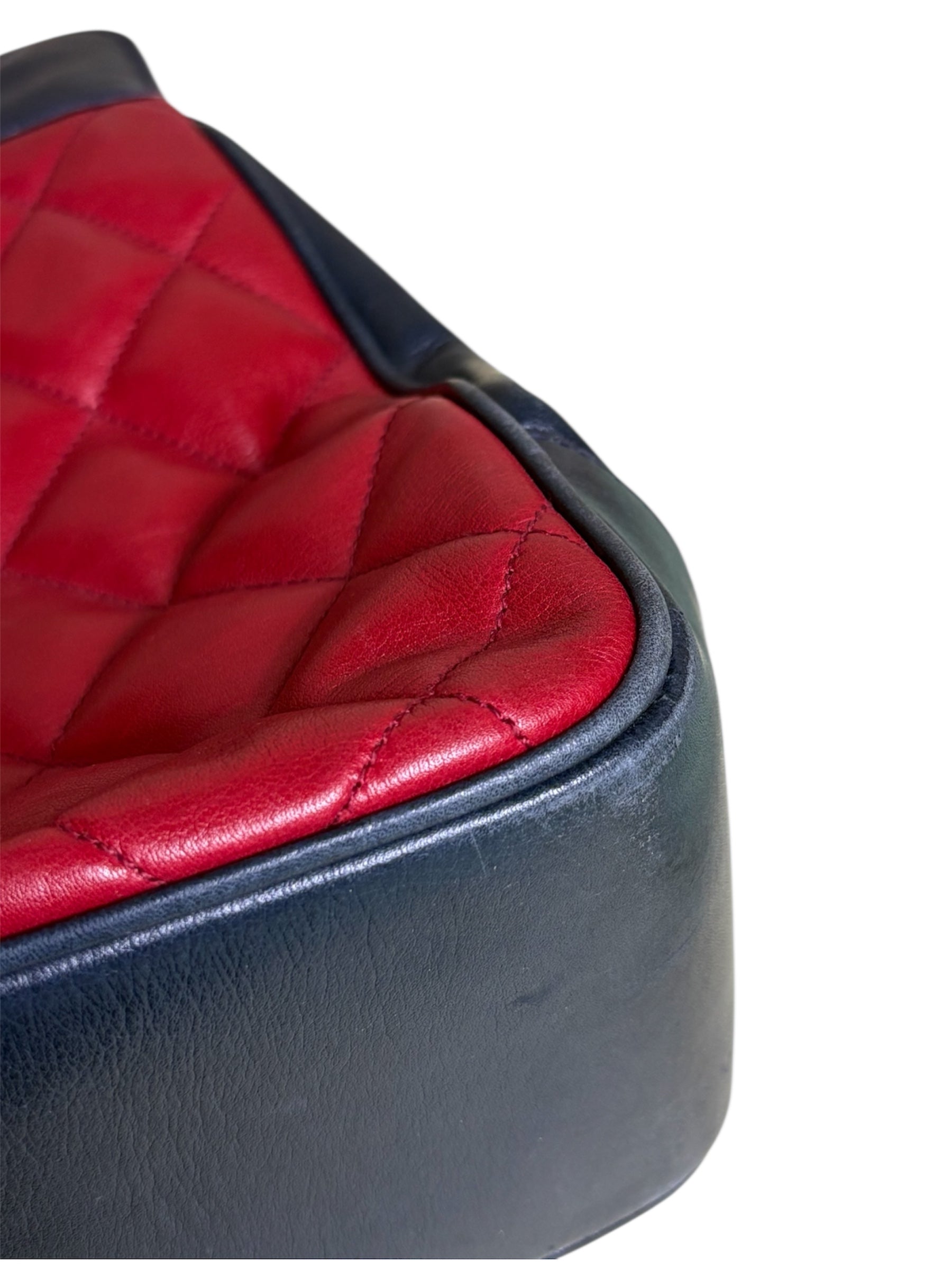 1989 Vintage Chanel Quilted Handbag - Excellent Condition