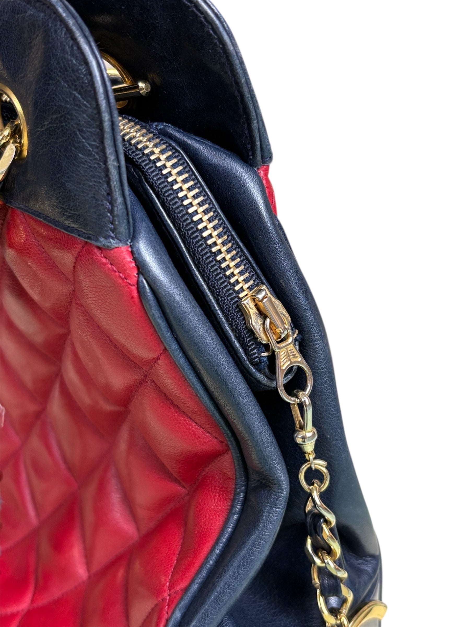 1989 Vintage Chanel Quilted Handbag - Excellent Condition