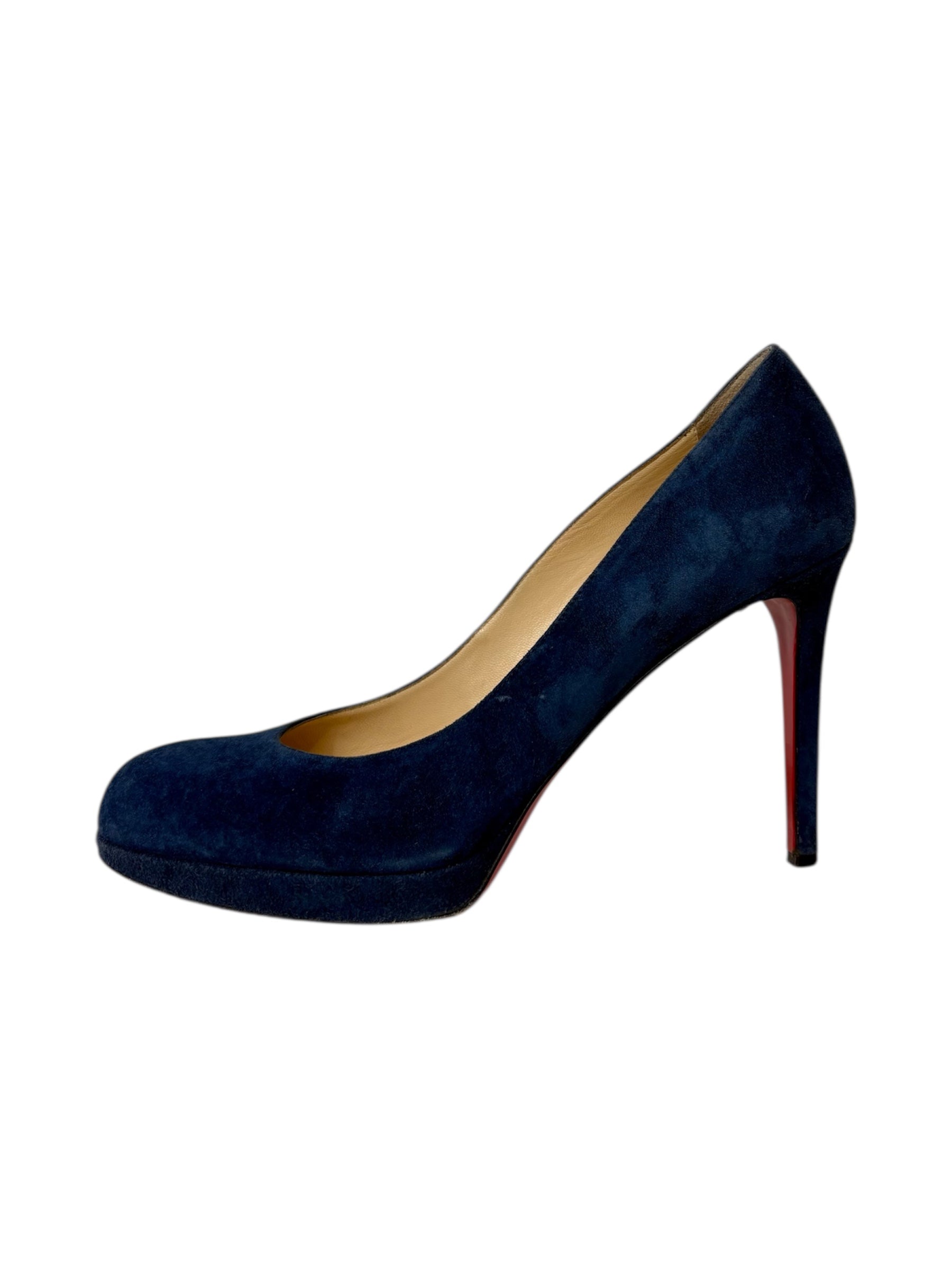 Louboutin New Simple Pumps - Size 39