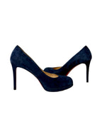 Louboutin New Simple Pumps - Size 39 - Very Good Condition